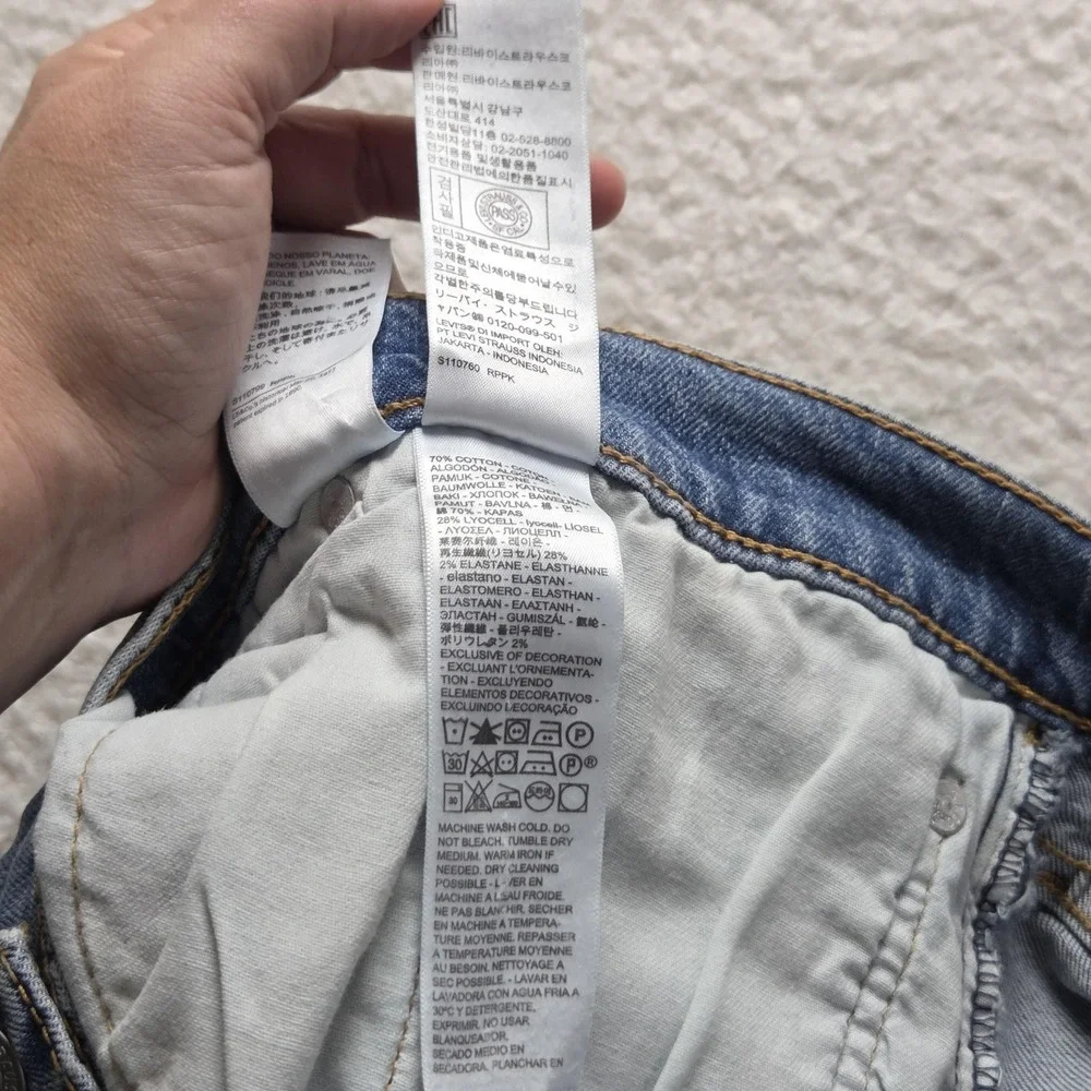Levis 502 Jeans Mens 46x31 Blue Light Wash Regular Fit Tapered Stretch Denim